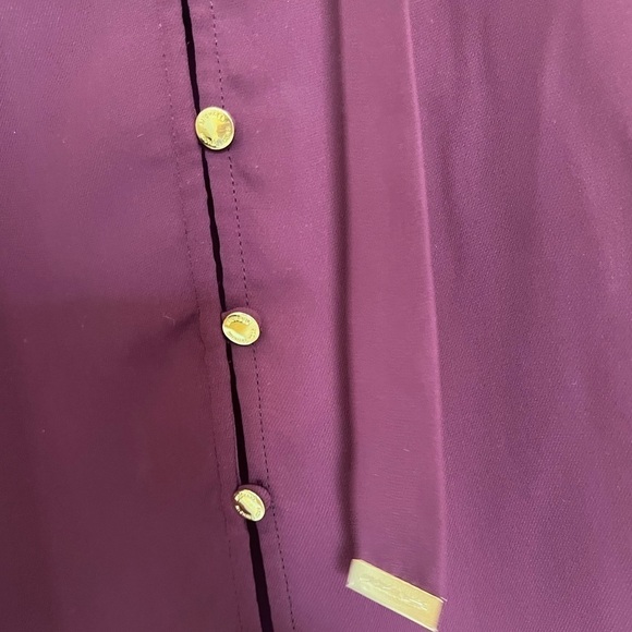 Michael Kors Maroon Burgundy Button Up Blouse Sheer Size Small Business Casual - Picture 3 of 7